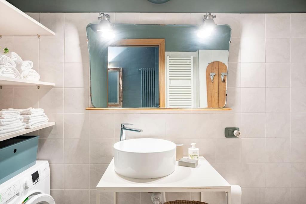 Center Mia - Modern & + Wifi Apartment *